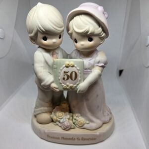Precious Moments "Precious Moments to Remember" Item #163848